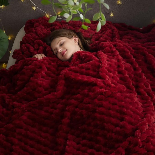 NEWCOSPLAY Fleece Clouds Cozy King Blanket for Couch, Red, 90"x110" | Premium Silky Flannel Blanket, Soft Lightweight Fluffy Throw Blanket for Bed Sofa Decor, Gift for All Season Use