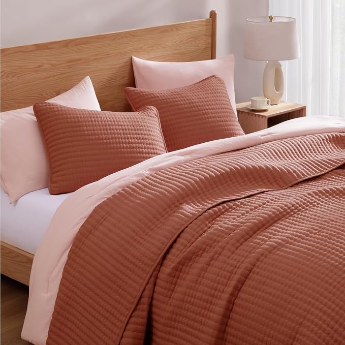 King Size Quilt-Lightweight Bedspreads King Quilt Bedding Set | Soft Coverlet with 2 Pillow Shams for All Seasons, Suitable for Bed, Couch, 3 Pieces, 106"x94"