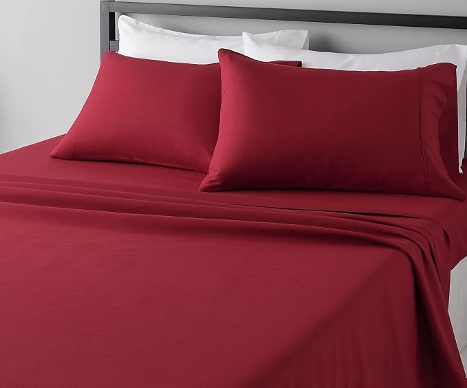 Amazon Basics Breathable Microfiber 4-Piece Bed Sheet Set, Machine Washable, Wrinkle Resistant with 14-Inch Deep Pockets, King, Burgundy, Solid