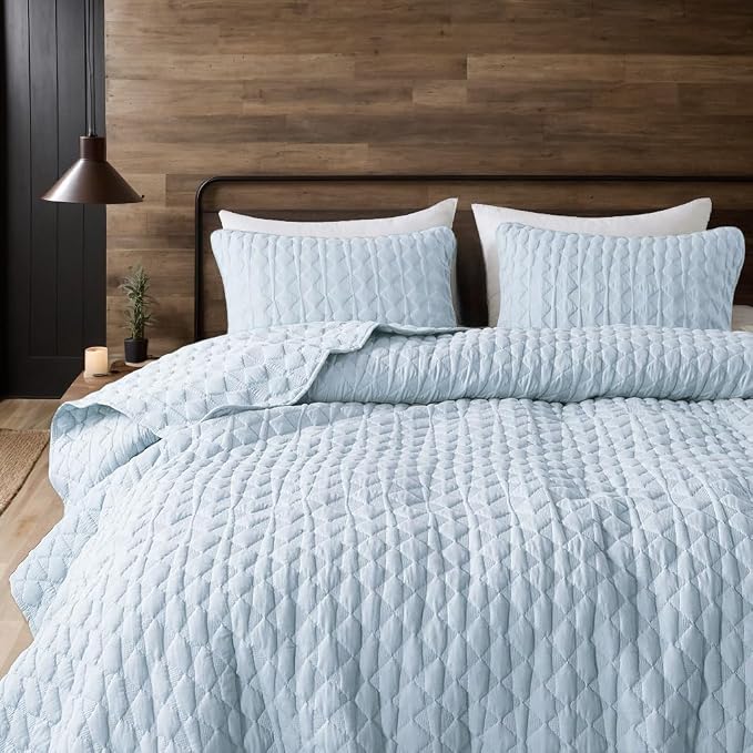 WDCOZY Light Blue Quilt Twin Size Bedding Set with 1 Pillow Sham, Lightweight Soft Bedspread Coverlet, Thin Comforter Bed Cover for All Season, 2 Pieces, 68x90 inches