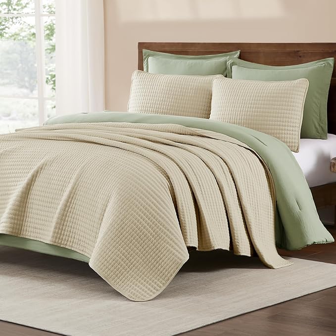 King Size Quilt-Lightweight Bedspreads Beige King Quilt Bedding Set | Soft Coverlet with 2 Pillow Shams for All Seasons, Suitable for Bed, Couch, 3 Pieces, 106"x94"