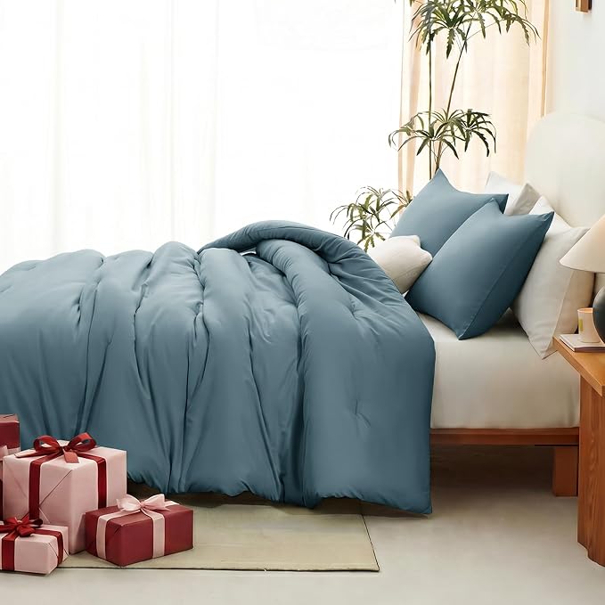 Oversized King Comforter Set, 3 Pieces Mineral Blue Quilted Bedding | 270 GSM Down Alternative Fill, 4 Corner Ties for Duvet Insert Use, All Season, OEKO-TEX Certified, 2 Pillowcases, 120 x 98 in