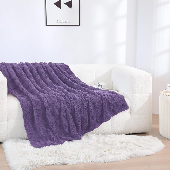 Lavender Fleece Throw Blanket 50”×60”Checkered Design for Couch | Super Soft Cozy Plush Microfiber 3D Square Pattern Flannel Blanket for Sofa Bed Lightweight for Adults,Women