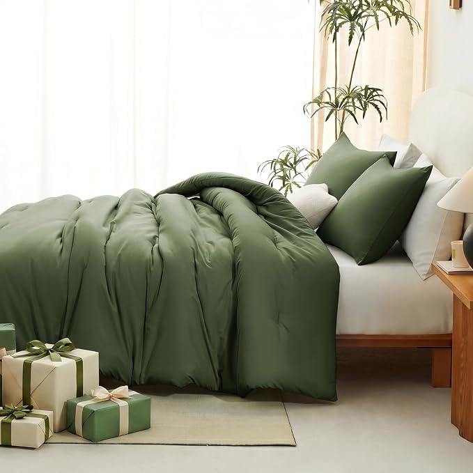 Full Comforter Set, 3 Pieces Down Alternative Bedding, Olive Green | 270 GSM All Season Comforter with 4 Corner Ties for Use as a Duvet Insert, OEKO-TEX Certified, 2 Pillowcases, 82 x 86 in