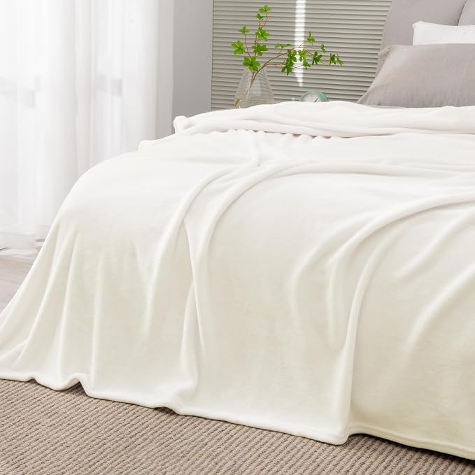 BEDELITE Fleece Blanket Soft Plush King Size Bed Blanket Cream 108"x90" | Ultra Soft Fleece, Plush Microfiber, Lightweight Warmth, All Season Comfort, Fade Resistant, Machine Washable