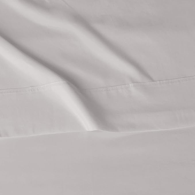 Amazon Basics Lightweight Super Soft Comfortable Breathable Wrinkle Resistant Microfiber 4 Piece Bed Sheet Set with 14-Inch Deep Pockets, Queen, Light Gray, Solid