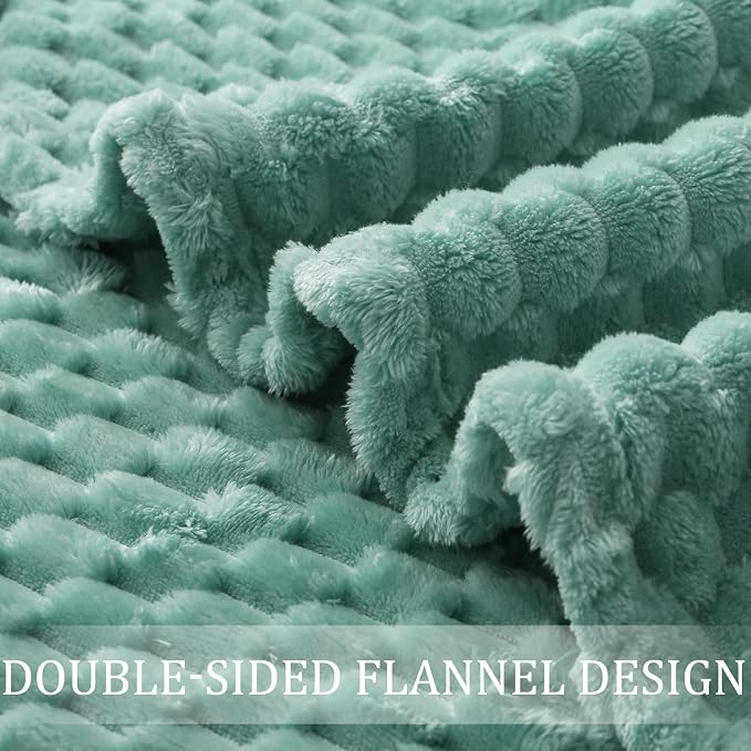 Exclusivo Mezcla 3D Fleece Twin Size Blanket for Bed, Celadon | Extra Soft Fuzzy Plush Lightweight Bed Blankets, Cozy Fluffy Decorative Blankets for All Seasons, 60x80 Inches