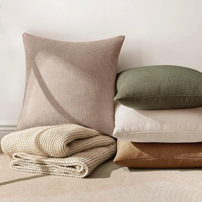 MIULEE Textured Chenille Throw Pillow Covers 22x22 Inch Irish Cream | Pack of 2 Decorative Soft Throw Pillows, Solid Textured Cushion Covers, Modern Home Decor for Couch Sofa Bedroom Living Room
