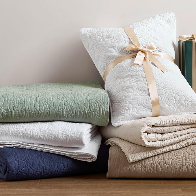 Madison Park Queen Quilt Bedding Set, Cottage-Inspired Damask, 3PC | All Season Quilted Coverlet, Classic Stitch Pattern Bedspread & Shams, Ultra Soft Microfiber Bedspread Set, White