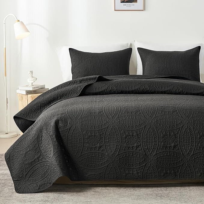 akkialla Twin Quilt Bedding Set,Black Ultrasonic Quilt Set,Lightweight Soft Bedspread Coverlet,Modern Style Coin Pattern Bed Cover for All Seasons,2 Piece(1 Quilt,1 Pillow Sham)