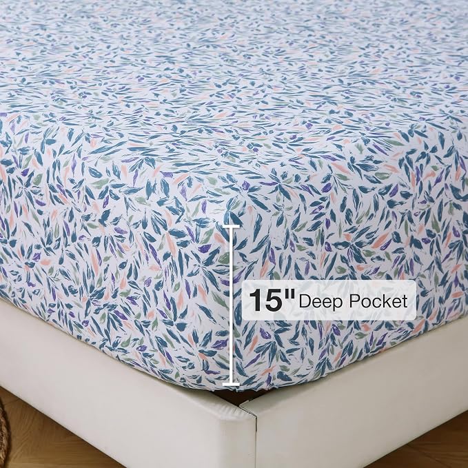 Viviland Floral King Sheet Set - 4 Piece Vintage Deep Green Flower Patterned Bed Sheets - Soft, Breathable Microfiber Sheets with Deep Pocket, Non-Slip Fitted Sheets & Pillowcases