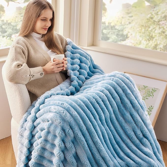 NEWCOSPLAY Fleece Ribbed Cozy Twin Blanket for Couch, Blue, 60"x80" | Premium Silky Flannel Blanket, Soft Lightweight Fluffy Throw Blanket for Bed Sofa Decor, Gift for All Season Use