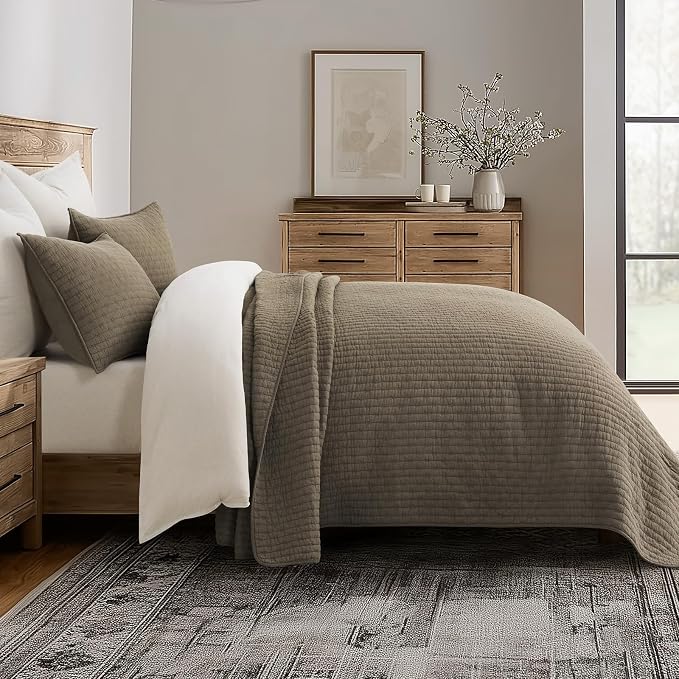 Cross Stitch Pre-Washed Cotton Quilt Bedding Set Queen Size, Oversized 3 Pieces Lightweight Bedspread Coverlet for All Season, with 2 Matching Shams, Mocha Brown Updated, 92"x96"
