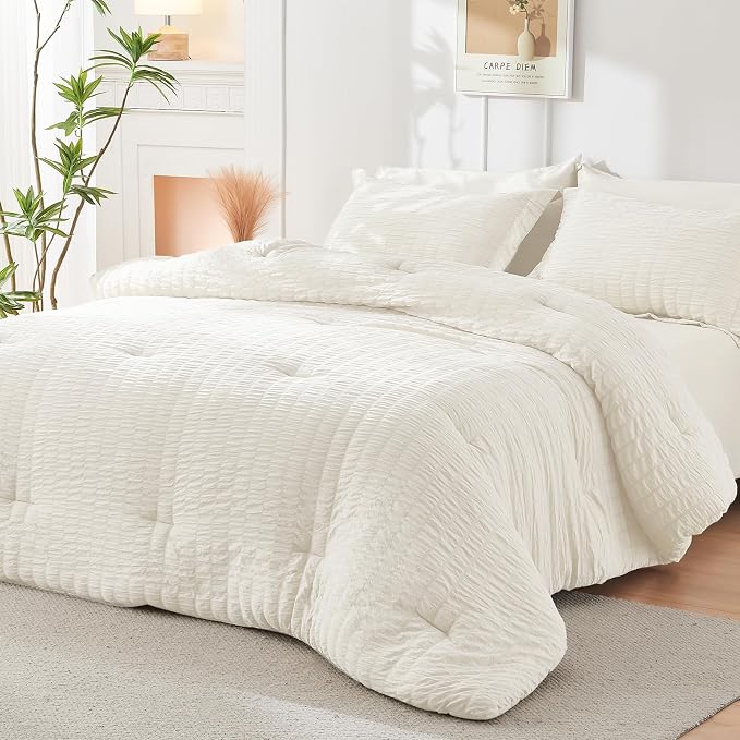 HYMOKEGE Ivory King Size Comforter Set Seersucker 7 Pieces, All Season Luxury Bed in a Bag for Bedroom, Bedding Set with Comforters, Sheets, Pillowcases & Shams