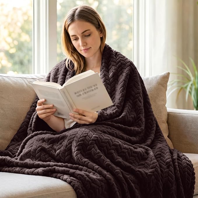 Exclusivo Mezcla Soft Fleece Bed Blanket Queen Size, 90”x90”, Coffee | Cozy Fluffy Lightweight Blankets for Summer, Decorative Plush Flannel Throws for Living Room, Bedroom with Leaves Pattern