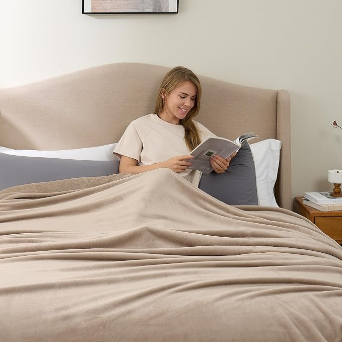 Hansleep Throw XL Light Camel Fleece Blanket, Soft Flannel Bed Blanket | Fuzzy Cozy Blanket 50x70 Inches, Multi-use for Bed, Sofa, Couch, Travel, Camping, All Season Warm Lightweight Cover