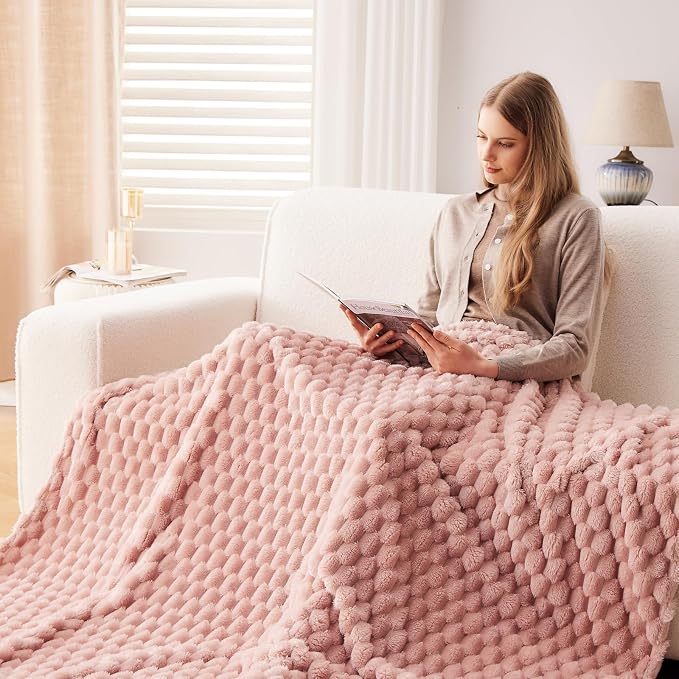NEWCOSPLAY Fleece Clouds Cozy Throw Blanket for Couch, Pink, 50"x60" | Premium Silky Flannel Blanket, Soft Lightweight Fluffy Throw Blanket for Bed Sofa Decor, Gift for All Season Use