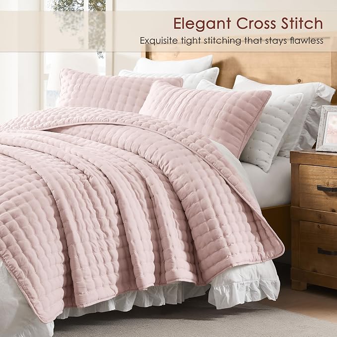 WDCOZY Pink King Size Quilt Bedding Sets with Pillow Shams, Lightweight Soft Bedspread Coverlet, Quilted Blanket Thin Comforter Bed Cover, All Season Summer Spring, 3 Pieces, 104x90 inches