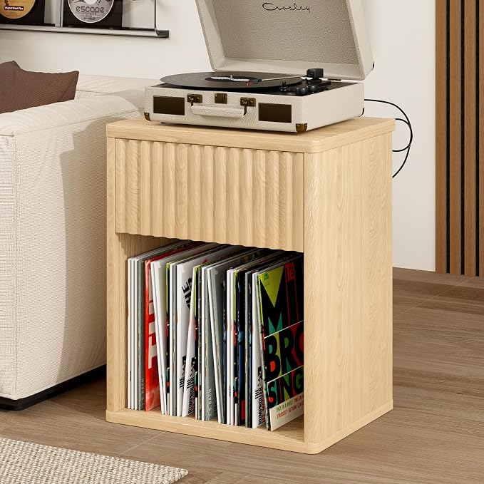 Fluted Nightstands Set of 2 w/Charging Station, Wooden End Table Bed Side Table with Curved Drawer, Mid Century Modern Fluted Night Stand with Rounded Edge for Bedroom, Living Room Sofa, Nature Oak