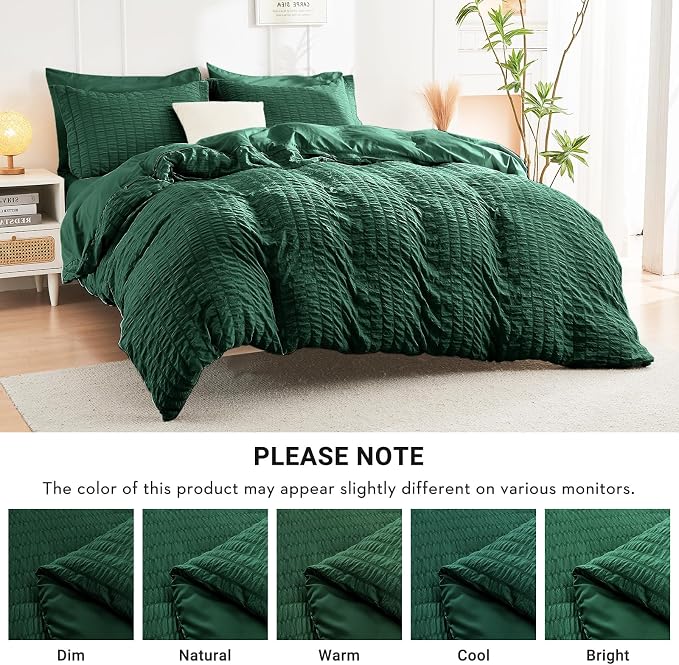 HYMOKEGE Emerald Green Oversized Queen Comforter Set Seersucker 7 Pieces, All Season Luxury Bed in a Bag for Bedroom, Bedding Set with Comforter, Sheets, Pillowcases & Shams