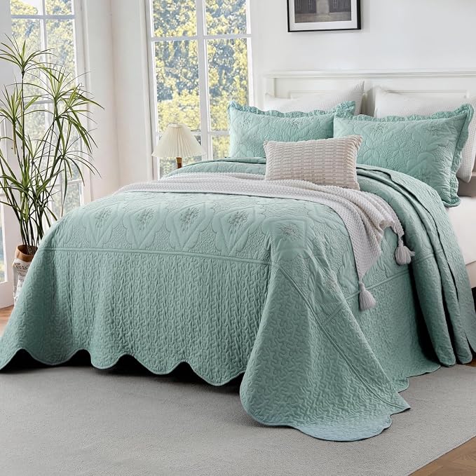 Cmfshape Oversized Floral Embroidery Quilt Set,3 Pieces Super King Quilt Bedding Set,Classic Diamond Pattern Quilt,Ultra Soft Lightweight Bedspread Coverlet for All Season(Aqua Sky,120"x128")