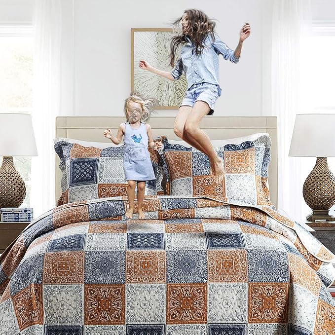 Quilt Bedspread Sets-Color Block Pattern Reversible Coverlet Set,Queen Size