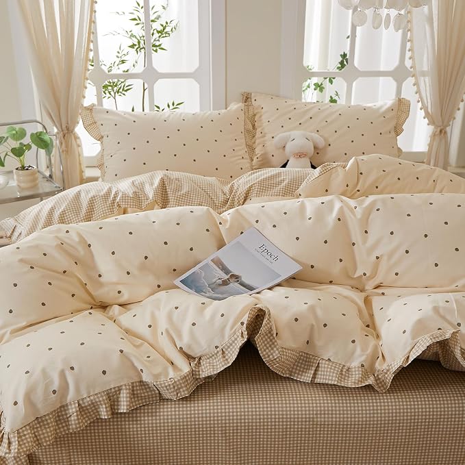 mixinni Floral Duvet Cover Set Twin XL Size – 100% Cotton 3-Piece Bedding Set with Ruffled Trim, Reversible Vintage Beige Gingham & Strawberry Print, Soft Aesthetic Duvet Cover with Zipper Closure