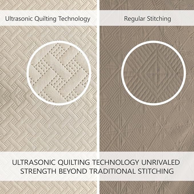 FLYMME Beige King Quilt Bedspreads,Modern Style Geometric Weave Stripe Pattern, 3 Pieces Lightweight Bedding Sets, Microfiber Quilted Comforter Coverlet for All Season (1 Quilt, 2 Shams)