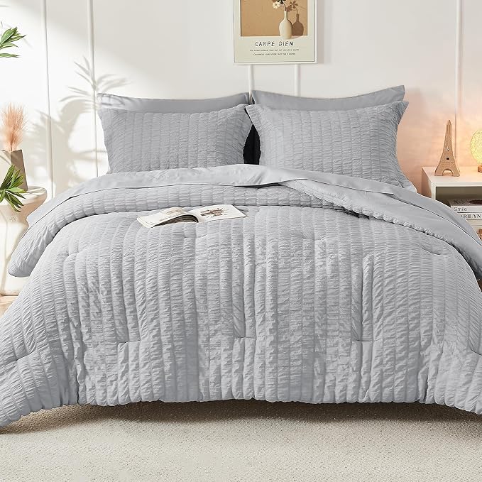 HYMOKEGE Light Grey King Size Comforter Set Seersucker 7 Pieces, All Season Luxury Bed in a Bag for Bedroom, Bedding Set with Comforters, Sheets, Pillowcases & Shams