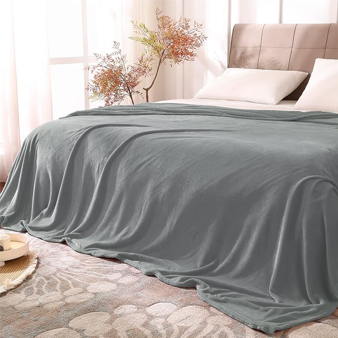 BEDELITE Fleece Blanket Soft Plush King Size Bed Blanket Grey 108"x90" | Ultra Soft Fleece, Plush Microfiber, Lightweight Warmth, All Season Comfort, Fade Resistant, Machine Washable