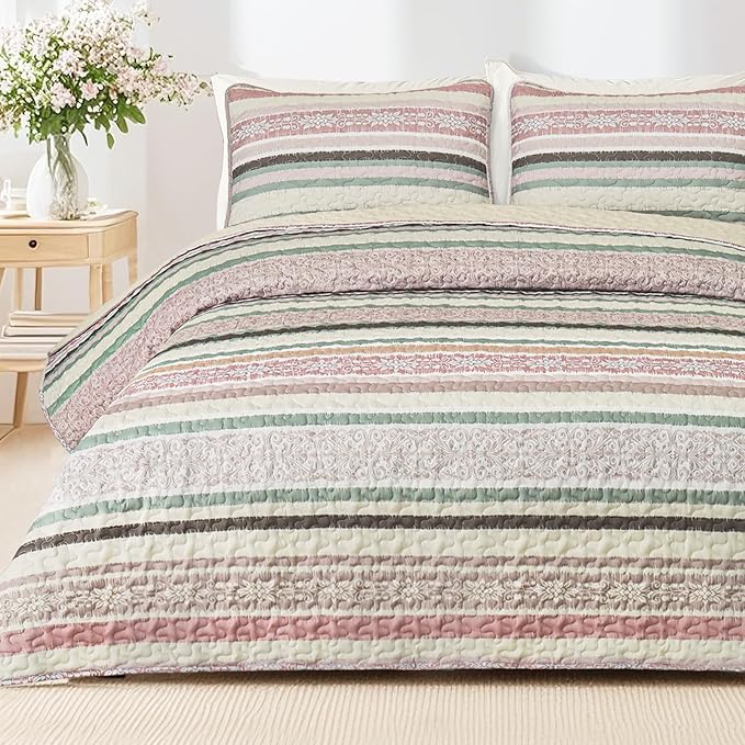 Exclusivo Mezcla Reversible Boho Quilt King Size Pink | Lightweight Soft Bedspreads, All Season Striped Coverlet Bedding Set, Printed Floral Pattern, 1 Quilt and 2 Pillow Shams