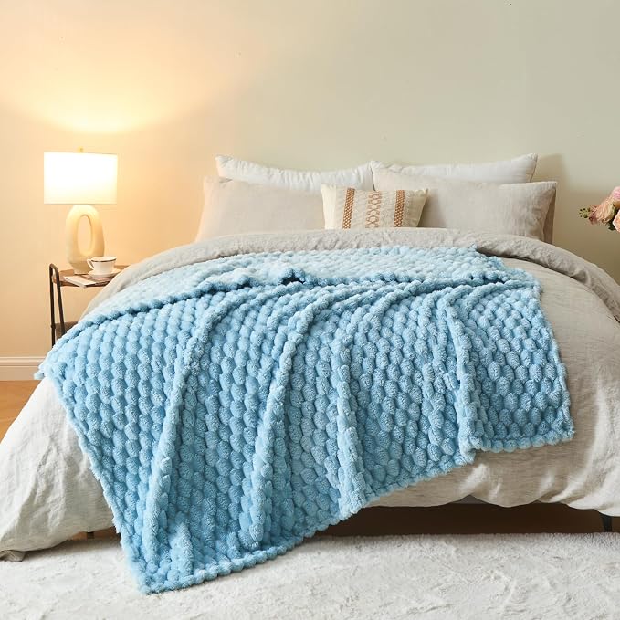 NEWCOSPLAY Fleece Clouds Cozy Throw Blanket for Couch, Blue, 50"x60" | Premium Silky Flannel Blanket, Soft Lightweight Fluffy Throw Blanket for Bed Sofa Decor, Gift for All Season Use