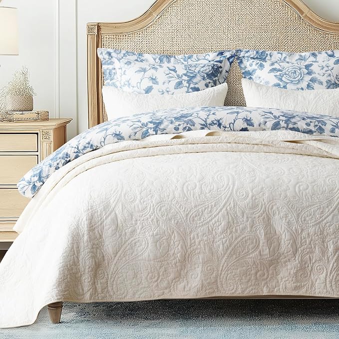 EVERGRACEHOME 100% Cotton Paisley Quilt Set, King Size, Ivory Cream | Prewashed for Softness, Year-Round Breathability, Gift-Ready Box, Matelasse-style Quilted Coverlet, 3 Piece Set with 2 Shams