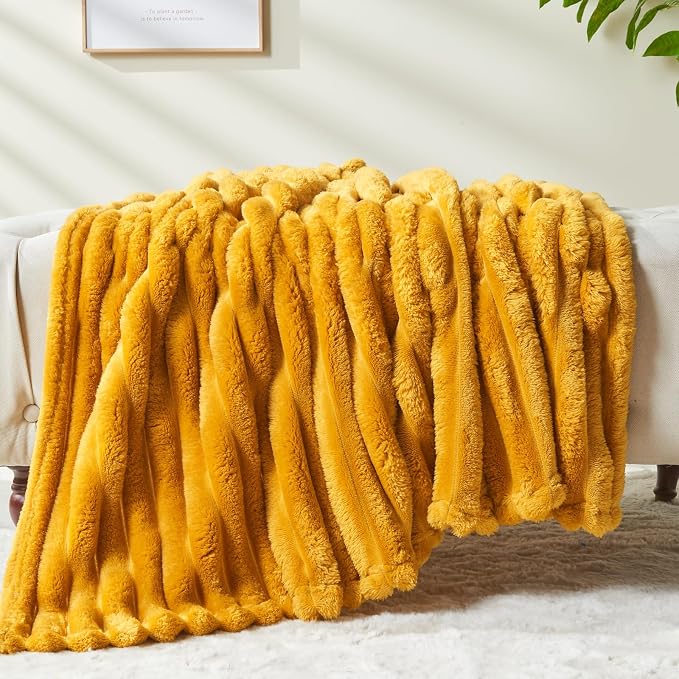 NEWCOSPLAY Fleece Ribbed Cozy Twin Blanket for Couch, Yellow, 60"x80" | Premium Silky Flannel Blanket, Soft Lightweight Fluffy Throw Blanket for Bed Sofa Decor, Gift for All Season Use