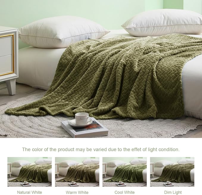 Exclusivo Mezcla Soft Fleece Bed Blanket Twin Size, 60”x80”, Olive Green | Cozy Fluffy Lightweight Blankets for Summer, Decorative Plush Flannel Throws for Living Room, Bedroom with Leaves Pattern
