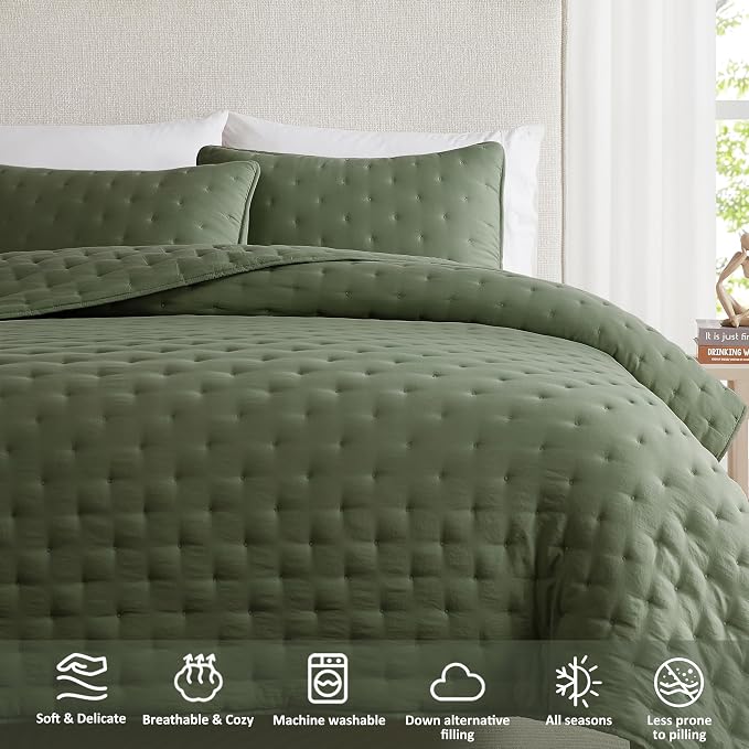 WDCOZY Olive Green California Cal King Size Quilt Bedding Sets with Pillow Shams, Oversized Lightweight Bedspread Coverlet, Bed Cover for All Season - 3 Pieces, 118x106 inches