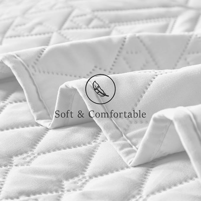 akkialla Twin Size Quilt Bedding Set,White Lightweight Microfiber Soft Bedspreads,Modern Style Geoetric Pattern Coverlet Set for All Seasons,2 Piece(1 Quilt,1Pillow Sham)