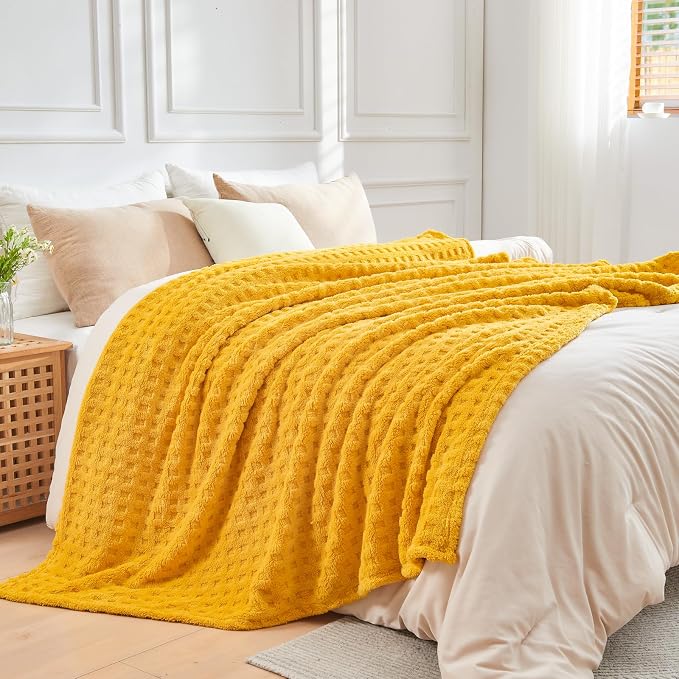NEWCOSPLAY 3D Waffle Checkered Flannel Queen Blanket, Yellow, 90"x90" | Super Soft Cute Lightweight Decorative Premium Silky Fleece Blanket for Couch Sofa Bed, Gift for Women Men, All Season Use