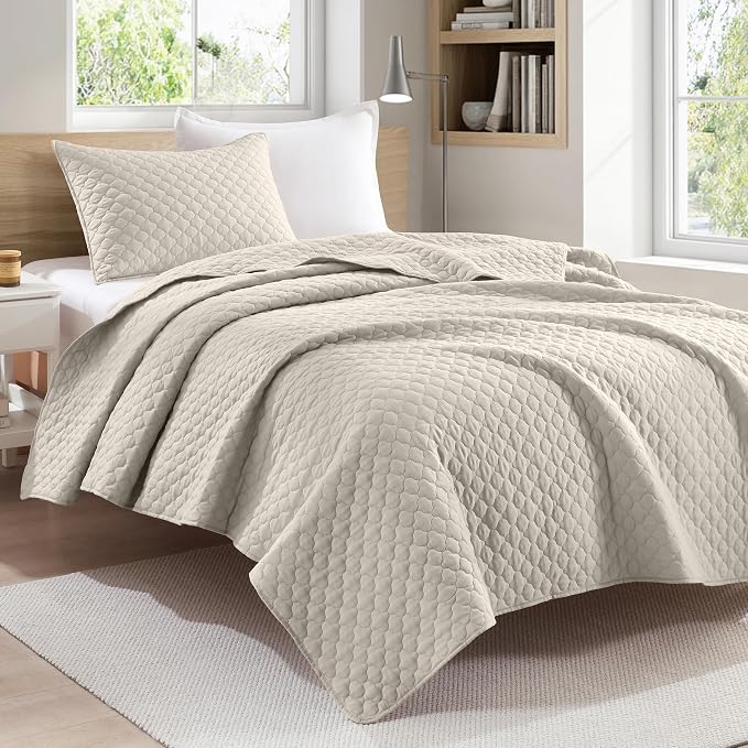 HORIMOTE HOME Quilt Set Twin Size Beige Bedspread, Modern Style Quilted Clouds Pattern Soft Coverlet Set Lightweight Microfiber Quilted Bedspread for All Season, Includes 1 Quilt and 1 Pillow Sham