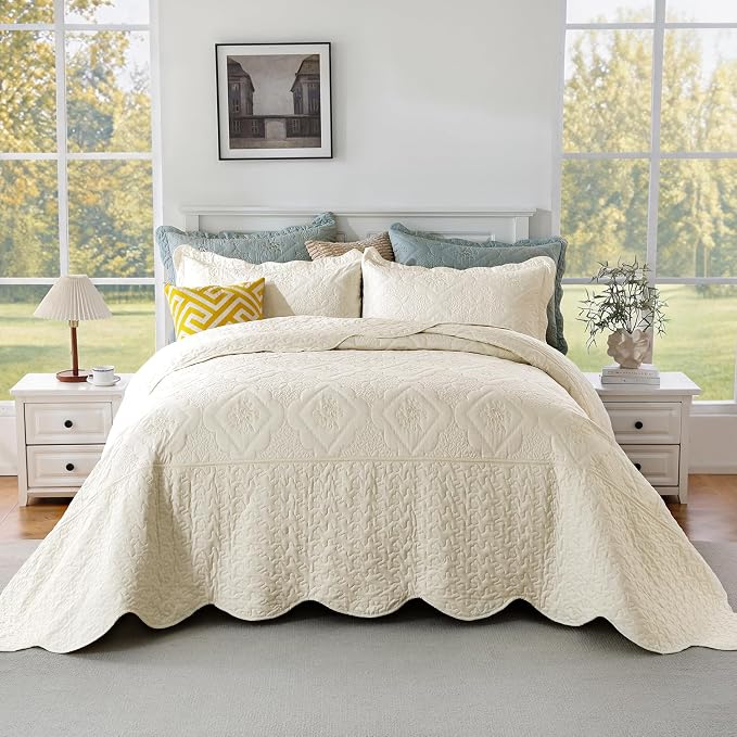 Cmfshape Oversized Floral Embroidery Quilt Set,3 Pieces Super King Quilt Bedding Set,Classic Diamond Pattern Quilt,Ultra Soft Lightweight Bedspread Coverlet for All Season(Cream White,120"x120")