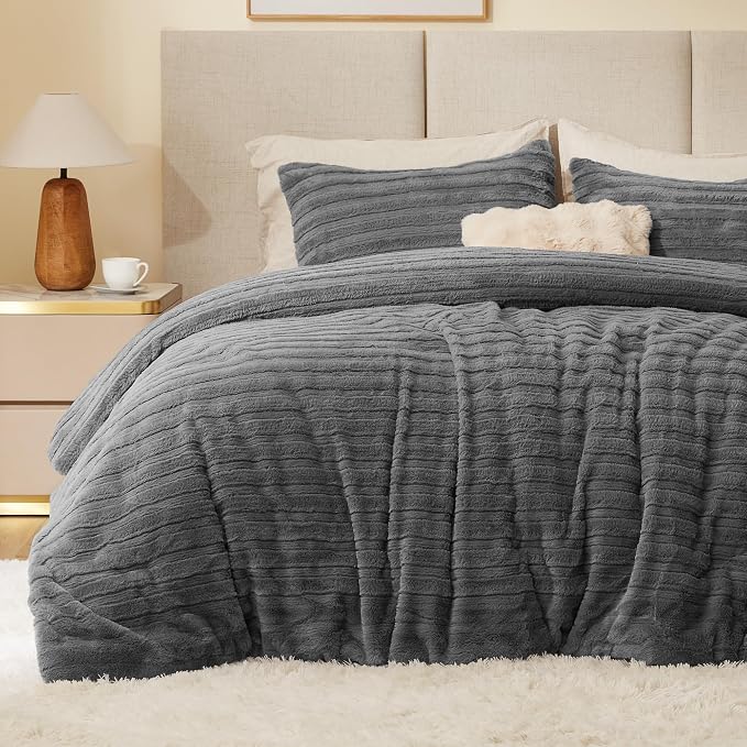 BEDELITE Faux Fur Twin/Twin XL Comforter Set, Fluffy Bed Set, Grey | Super Soft & Warm, Luxury Fuzzy Cozy Comforter for Winter, Heavy Plush Bed set, with 1 Pillowcase
