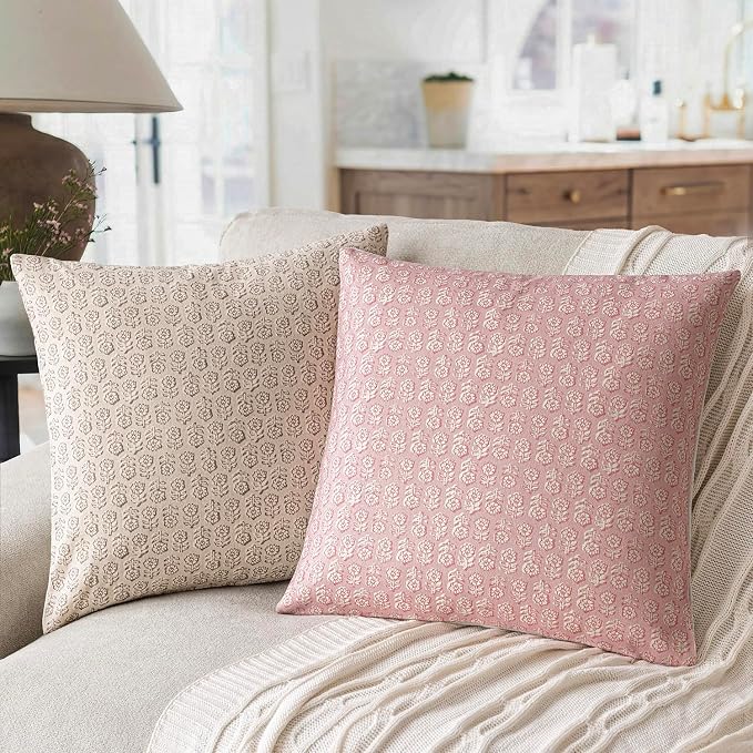 Foindtower Set of 2 Decorative Neutral Floral Print Throw Pillow Covers Vintage Accent Farmhouse Cushion Covers Boho Home Decor for Sofa Couch Chair Bedroom Living Room Outdoor,22×22 Inch,Light Pink