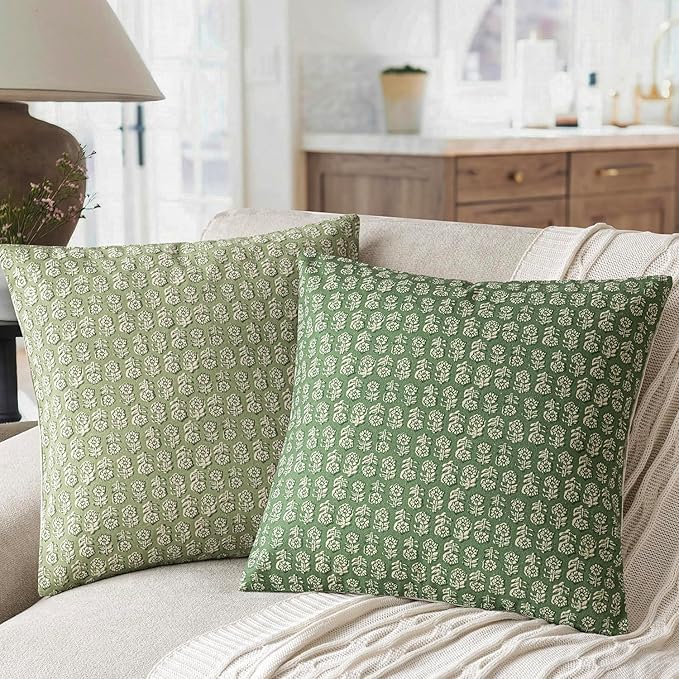 Foindtower Set of 2 Decorative Vintage Floral Print Throw Pillow Covers Neutral Modern Farmhouse Cushion Covers Boho Home Decor For Sofa Couch Chair Bedroom Living Room Outdoor,20×20 Inch,Forest Green