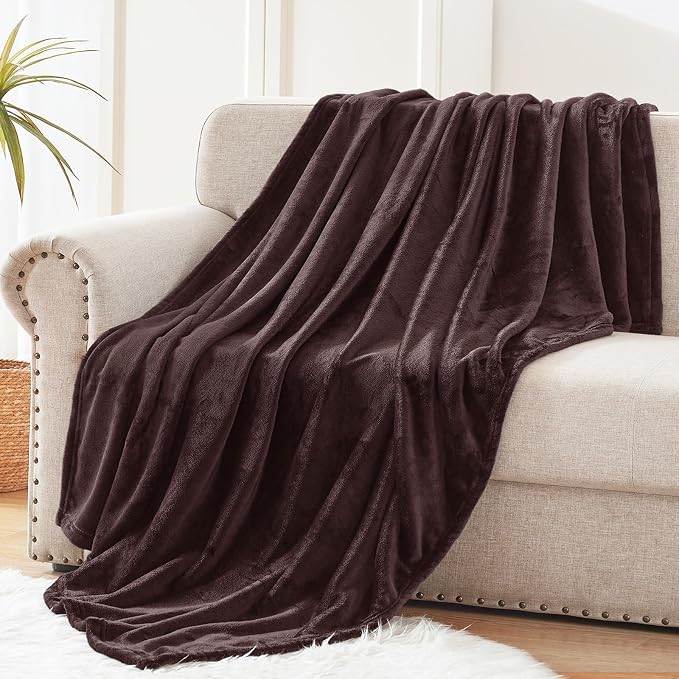 Exclusivo Mezcla Soft Large Fleece Throw Blanket for Couch, Coffee | 50x70 Inches, Double-Sided Brushed Flannel, Lightweight Plush Cozy Blanket for Home Decor, All Season, Machine Washable