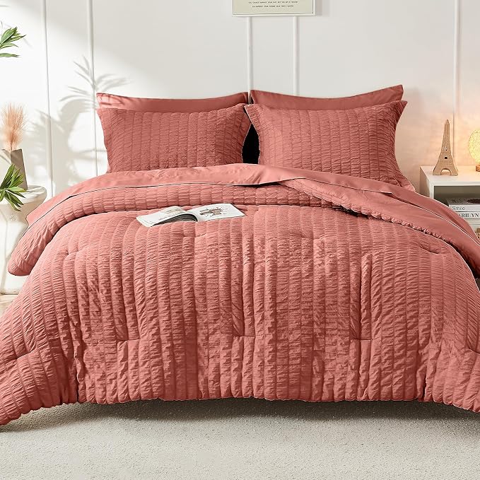 HYMOKEGE Coral Oversized Queen Comforter Set Seersucker 7 Pieces, All Season Luxury Bed in a Bag for Bedroom, Bedding Set with Comforter, Sheets, Pillowcases & Shams