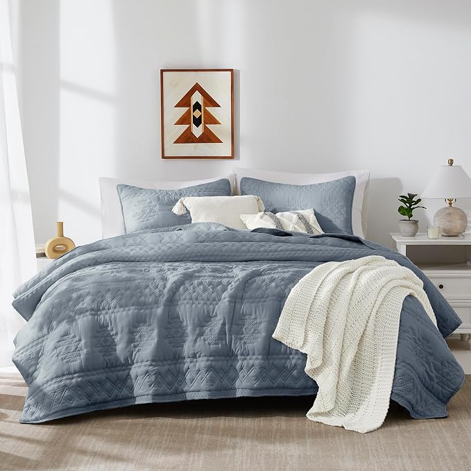 WDCOZY Boho Blue Grey Oversized California Cal King Size Quilt Bedding Sets with 2 Pillow Shams, Farmhouse Lightweight Soft Bedspread Coverlet for All Season, 116x106 inches