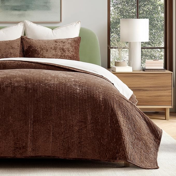 EverGrace Striped Channel Velvet Quilt Set, King Size, Rust Brown | Luxurious Soft Lightweight Velvet Comforter, Oversized Bedspread Coverlet, Quilted Bedding Set for All Season, with 2 Shams