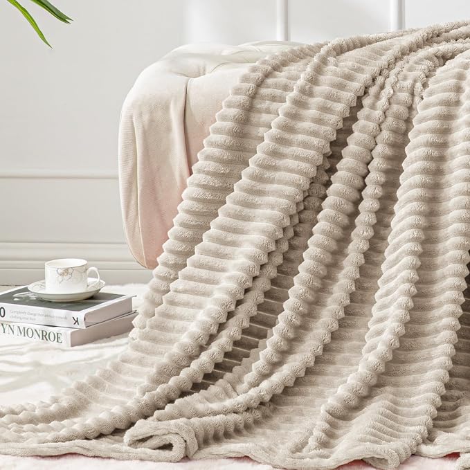 BEDELITE 3D Ribbed Jacquard Linen Fleece Twin Blanket for Couch, 60x80 Inch | Soft Warm Fluffy Blanket for Bed Sofa College Dorm Room Decor, Luxury Cozy Plush Birthday Gifts for Women Girls, Lightweight
