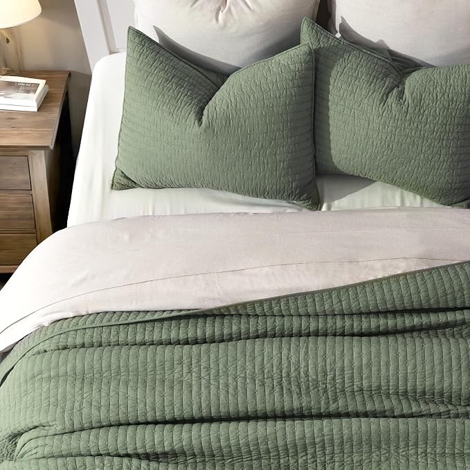 Cross Stitch Pre-Washed Cotton Quilt Bedding Set King Size, Oversized 3 Pieces Lightweight Bedspread Coverlet for All Season, with 2 Matching Shams, Olive Green,108"x96"