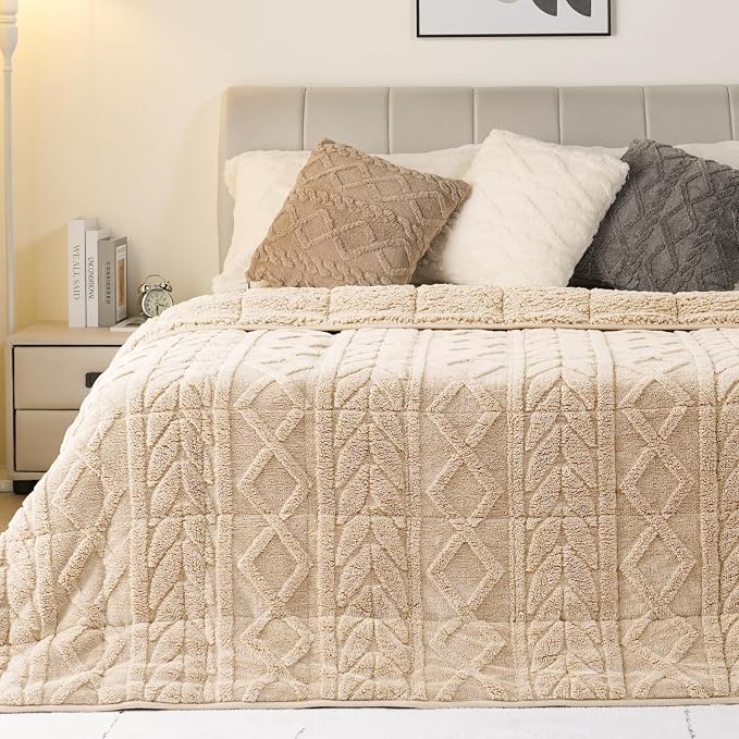 Cottonblue Jacquard Weighted Blanket 15 lbs for Adults Twin Size 48x72in | Soft Sherpa Fleece Weighted Blanket Throw for Sleep Calm Relax, Cozy Warm Beige Heavy Blanket Throw for Bed Couch, Washable